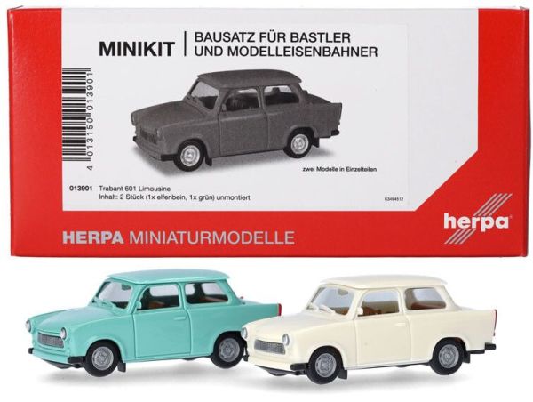 HER013901 - TRABANT 601 Limousine 2 pièces – En kit - 1