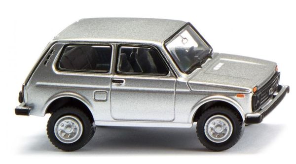 WIK020803 - LADA Niva - argent métallique - 1