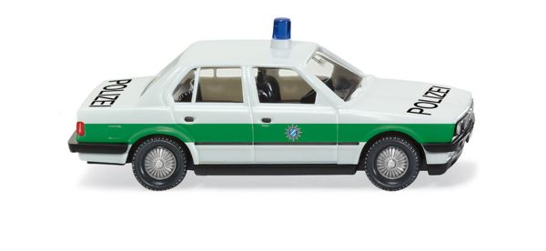 WIK086429 - BMW 320i Police - 1