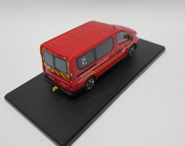CORGI RENAULT VAN TRAFIC POSTES POSTE PTT TELECOM 1/76