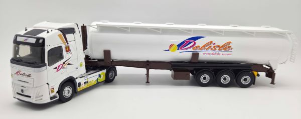 ELI118833 - VOLVO FH Aero 4x2 avec citerne pulvée DELISLE - 1