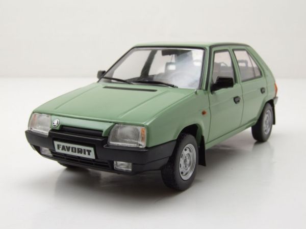 WBXWB124197 - SKODA Favorit 1987 Vert clair - 1