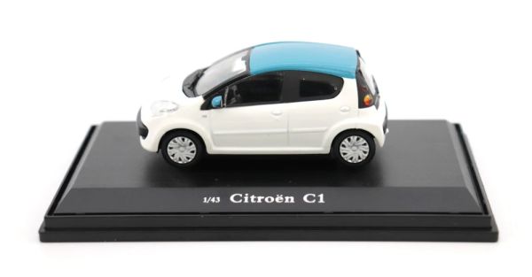 OPTIMUM143002 - CITROEN C1 Blanc avec toit bleu - 1