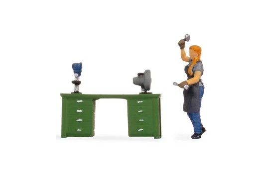 NOC16515 - Petites scènes – Au travail – Figurine avec bureau - 1