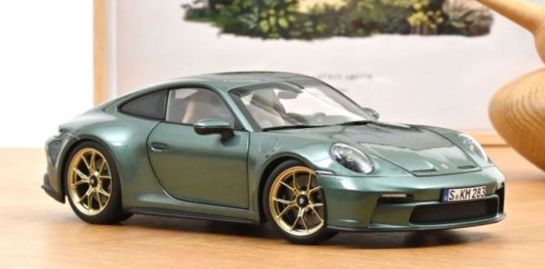 NOREV187382 - PORSCHE 911 GT3 Pack Touring 2021 Vert Malachite - 1