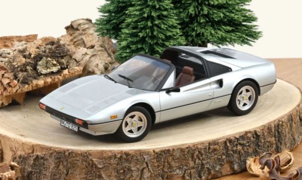 NOREV187934 - FERRARI 308 GTS 1982 Argent - 1