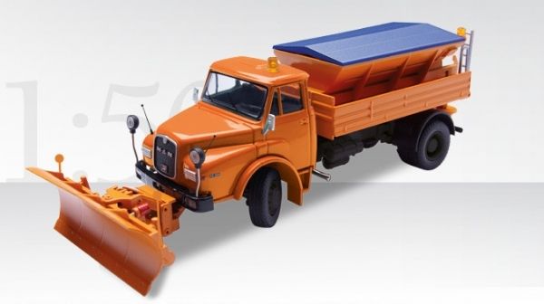 CON1053 - MAN HAK 15.200 de déneigement avec saleuse - 1