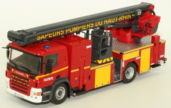 Camion de Pompiers Scania P320 Grande Echelle BEA Bras Elévateur Aérien  SDIS 57 Moselle Miniature de Collection 1/43 - Cdiscount Jeux - Jouets