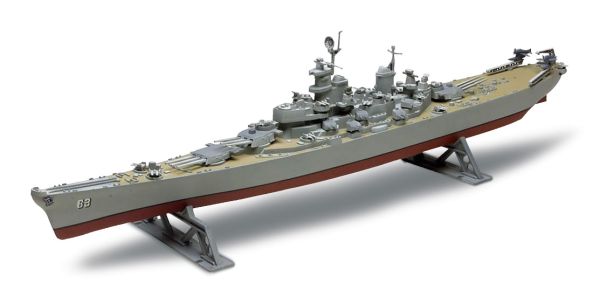 REV10301 - Bâteau Cuirassé USS Missouri à peindre et à assembler - 1