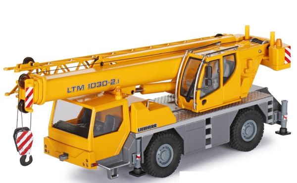 CON2105/06 - Grue LIEBHERR LTM1030-2.1 - 1