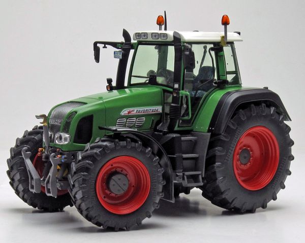 WEI1067 - FENDT 924 Vario Génération 2 (1999-2002) - 1