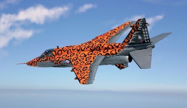 ITA1357 - Avion de chasse JAGUAR GR.3 Big Cat à assembler et à peindre - 1