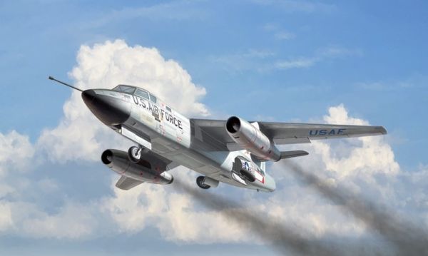ITA1375 - Avion RB-66B Destroyer à assembler et à peindre - 1