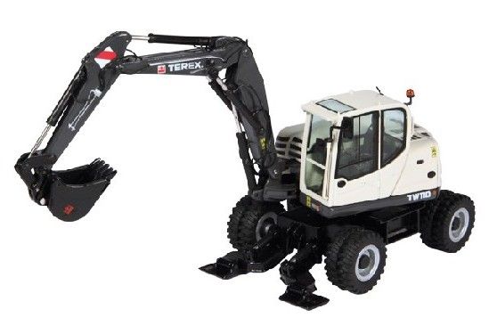 NZG901 - Pelle sur pneu  TW110 