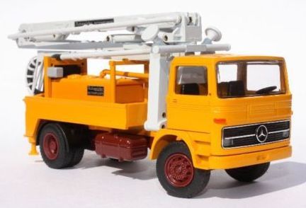 CON1043 - MERCEDES 50 Avec pompe à béton B232S 
