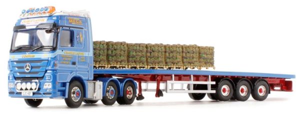 CORCC13825 - MERCEDES Actros 6x4 Avec remorque plateau 3 Essieux et chargement 