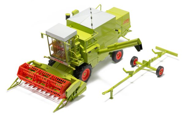 USK30011 - Moissonneuse CLAAS Dominator 85 Avec Cabine - Boite Promotionnelle - 1