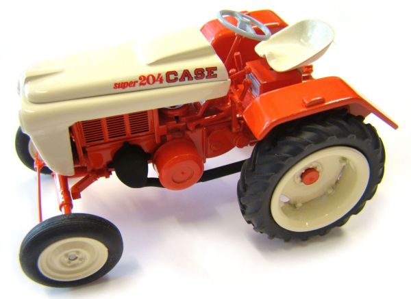 CG32-17-CASE-HOR - CASE 204 Super 