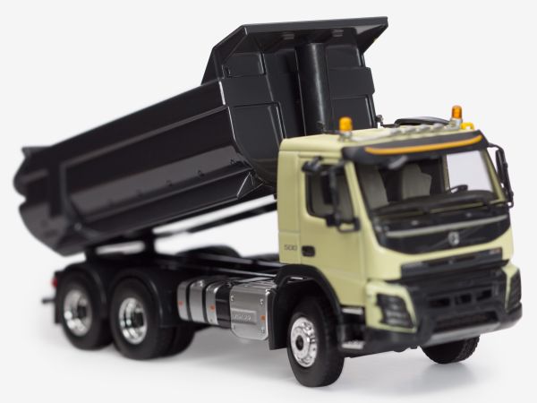 MOT300041 - VOLVO FMX 6x4 benne - 1