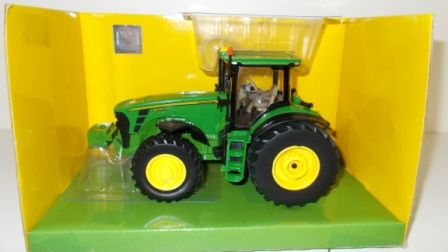 OCBRI42588 - JOHN DEERE 8295R (Problème de garde-boue 
