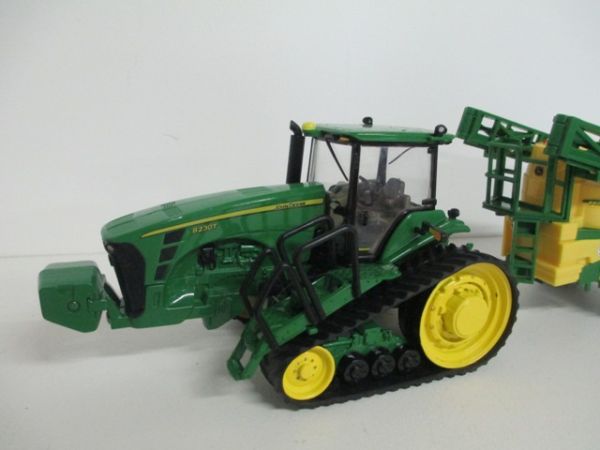 OCERT15877 - Tracteur JOHN DEERE 8230T avec Pulvérisateur 840 - 1