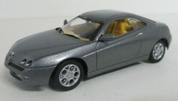OCSOL05 - ALFA ROMEO GTV (1999) Ech:1/43 - 1