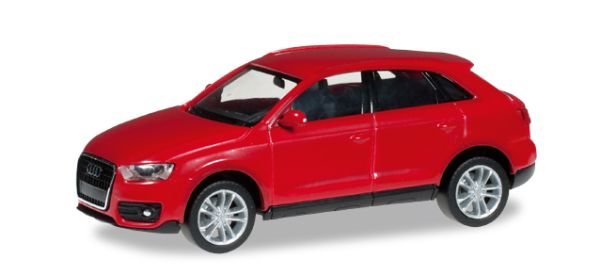 HER024822-003 - AUDI Q3 