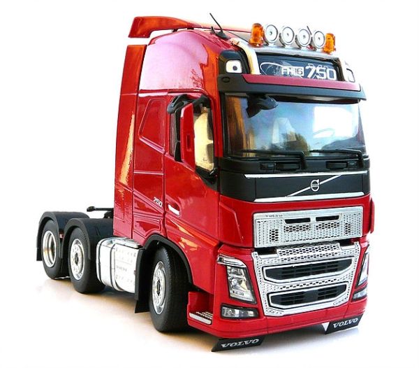 MAR1811-03 - VOLVO FH16 6x2 rouge - 1