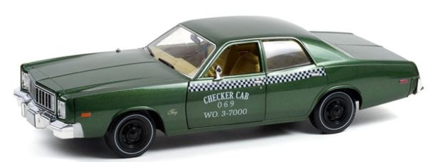 GREEN19110 - PLYMOUTH Fury Checker Cab 069 WO.3-7000 1976 LE FLIC DE BEVERLY HILLS (1984) - 1