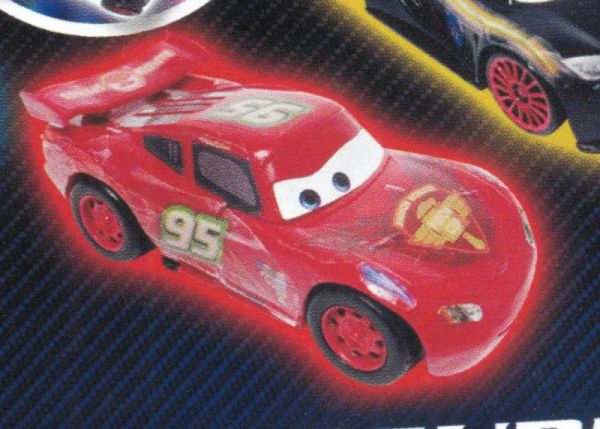 T8864E - Voiture de CARS - Flash McQueen - 1