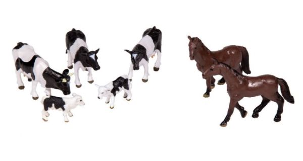 DTF2005759 - 3 vaches 2 veaux et 2 chevaux - 1