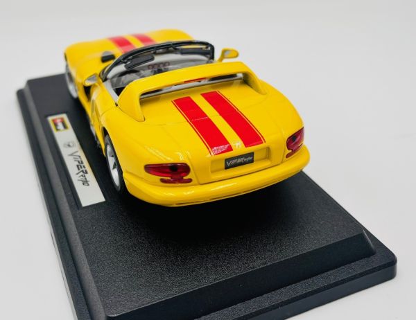 Burago Dodge Viper RT/10, Jaune, 1/43, Made in Italy : Achat occasion | Mobiles bébé Bburago Plastique État moyen