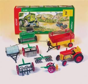 KOV410 - Coffret Tracteur ZETOR avec Accessoires 7 pièces - 1