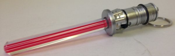 T8930E - Porte clé sabre laser lumineux STAR WARS 