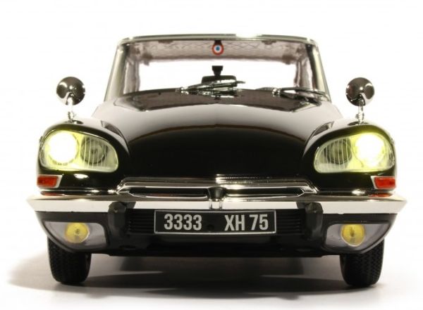 Citroën DS Lorraine by Chapron (Norev) 1:18