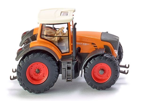 WIK036102 - FENDT 936 VARIO communal Ech:1/87 - 1