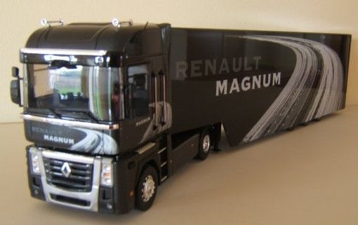 ELI3300053 - RENAULT Magnum 4x2 Avec remorque 3 Essieux carénée 