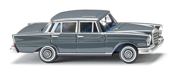 WIK082408 - MERCEDES 220 S 