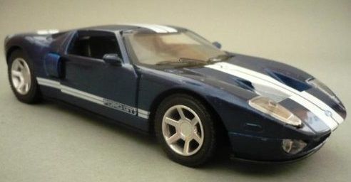 NEW50933 - FORD GT (2005) - 1