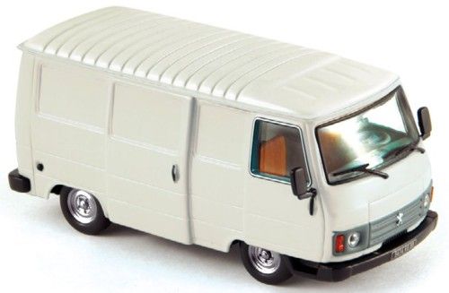 NOREV472109 - peugeot J9 