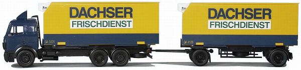 AWM70351 - MERCEDES 6x4 porteur avec remorque 