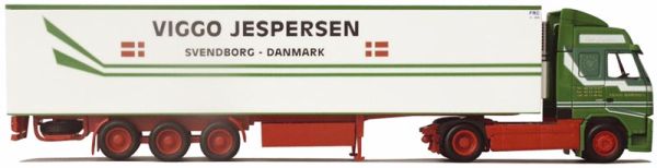 AWM53425 - Volvo 420 FH12 Globetrotter 4x2 avec remorque Frigo 