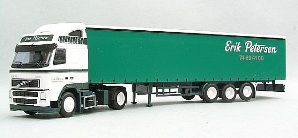 AWM7362.02 - VOLVO 420 FH12 Globetrotter avec remorque bâchée 