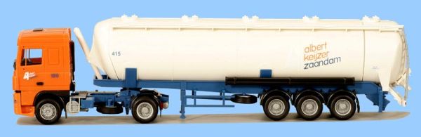 AWM7566.01 - DAF XF SC 4x2 avec remorque citerne/silo 3 essieux 