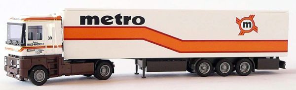 AWM70409 - Renault AE 500 avec remorque frigorifique 3 essieux 