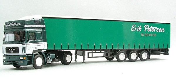 AWM71182 - MAN F 2000 Evolution 4x2 avec Remorque Bâchée 3 Essieux  