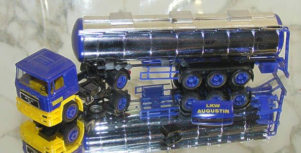 AWM70748 - MAN F2000 4x2 Avec Remorque Citerne 3 Essieux 