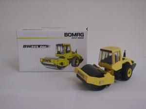 WM9736 - Rouleau Compacteur BOMAG BW213 DH - 1