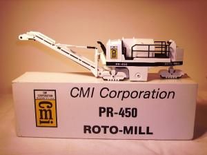 NZG299 - Rabotteuse CATERPILLAR PR450 Roto Mill aux Couleurs CMI Corporation - 1