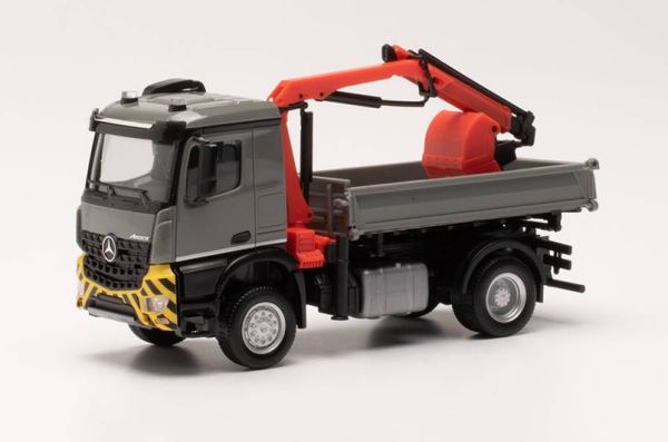 HER315906 - MERCEDES AROCS M 4x2 avce grue de chargement et benne preneuse - 1